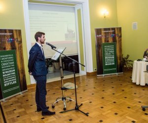 Międzynarodowa Konferencja Naukowa - Dokumentacja i monitoring w zarządzaniu obiektami budownictwa drewnianego w skansenach Międzynarodowa Konferencja Naukowa - Dokumentacja i monitoring w zarządzaniu obiektami budownictwa drewnianego w skansenach