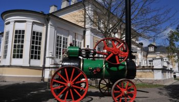 Najstarsza lokomobila parowa w Muzeum Rolnictwa im. ks. Krzysztofa Kluka w Ciechanowcu