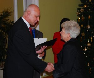 IV Konkurs na Najlepiej Zachowany Zabytek Wiejskiego Budownictwa Drewnianego w województwie podlaskim IV Konkurs na Najlepiej Zachowany Zabytek Wiejskiego Budownictwa Drewnianego w województwie podlaskim