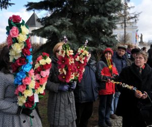Niedziela Palmowa Rozstrzygnięcie XV Konkursu na Wykonanie Palmy Wielkanocnej Niedziela Palmowa Rozstrzygnięcie XV Konkursu na Wykonanie Palmy Wielkanocnej
