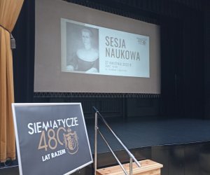 Promocja publikacji Muzeum Rolnictwa podczas sesji naukowej w Siemiatyczach Promocja publikacji Muzeum Rolnictwa podczas sesji naukowej w Siemiatyczach