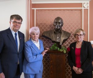 Odsłonięcie popiersia Honore Josepha Louisa Heroes’a - relacja z uroczystości