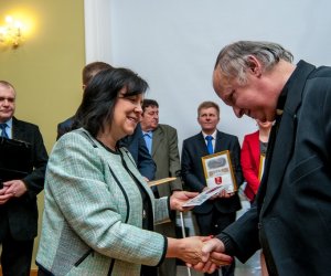 Podsumowanie Konkursu na Najlepiej Zachowany Zabytek Wiejskiego Budownictwa Drewnianego w Województwie Podlaskim w 2015 r. Podsumowanie Konkursu na Najlepiej Zachowany Zabytek Wiejskiego Budownictwa Drewnianego w Województwie Podlaskim w 2015 r.