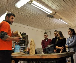 Nowe sprzęty wzbogaciły wyposażenie pracowni konserwatorskiej Nowe sprzęty wzbogaciły wyposażenie pracowni konserwatorskiej