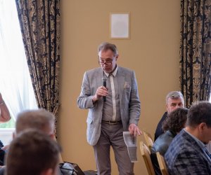 Relacja z konferencji ,,Granice i ludzie. Społeczne następstwa powojennych podziałów państwowych w Europie Centralnej i Wschodniej 1918-1939” Relacja z konferencji ,,Granice i ludzie. Społeczne następstwa powojennych podziałów państwowych w Europie Centralnej i Wschodniej 1918-1939”