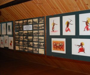 Pamiątki kolonialne "Sztuka czarnego lądu". Pamiątki kolonialne "Sztuka czarnego lądu".