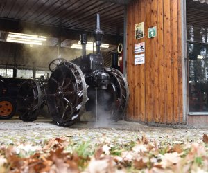 LANZ ACKER-BULLDOG HP 12 KNICKLENKER JUŻ W MUZEUM LANZ ACKER-BULLDOG HP 12 KNICKLENKER JUŻ W MUZEUM