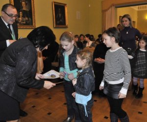 Gwiazdy Kolędnicze i Karty bożonarodzeniowe... podsumowanie konkursów Gwiazdy Kolędnicze i Karty bożonarodzeniowe... podsumowanie konkursów