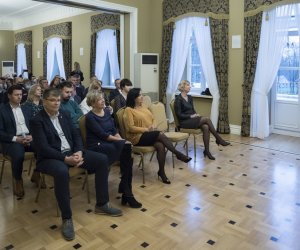 "Na skraju światła" - fotorelacja z wernisażu "Na skraju światła" - fotorelacja z wernisażu