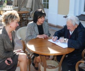 Niecodzienny Gość, Jan hr. Starzeński