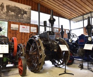 LANZ ACKER-BULLDOG HP 12 KNICKLENKER JUŻ W MUZEUM LANZ ACKER-BULLDOG HP 12 KNICKLENKER JUŻ W MUZEUM