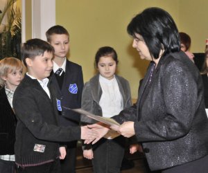 Gwiazdy Kolędnicze i Karty bożonarodzeniowe... podsumowanie konkursów Gwiazdy Kolędnicze i Karty bożonarodzeniowe... podsumowanie konkursów