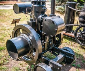Odrestaurowane silniki stacjonarne w Muzeum Rolnictwa w Ciechanowcu