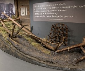 „Restauracja obiektów zespołu pałacowo-parkowego wraz z konserwacją muzealiów Muzeum Rolnictwa im. Ks. Krzysztofa Kluka w Ciechanowcu” „Restauracja obiektów zespołu pałacowo-parkowego wraz z konserwacją muzealiów Muzeum Rolnictwa im. Ks. Krzysztofa Kluka w Ciechanowcu”