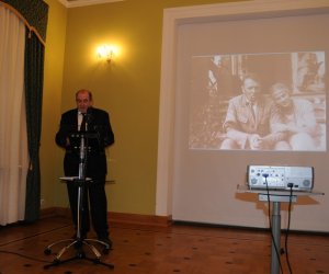 WYSTAWA CZASOWA PT. RODZINY KRESOWE I ICH SPUŚCIZNA WYSTAWA CZASOWA PT. RODZINY KRESOWE I ICH SPUŚCIZNA