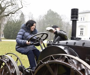 LANZ ACKER-BULLDOG HP 12 KNICKLENKER JUŻ W MUZEUM LANZ ACKER-BULLDOG HP 12 KNICKLENKER JUŻ W MUZEUM