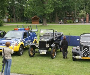 V Międzynarodowy Rajd Pogoni Pojazdów Zabytkowych V Międzynarodowy Rajd Pogoni Pojazdów Zabytkowych