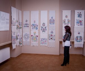 "Droga życia" - wędrówka śladami ręczników ludowych "Droga życia" - wędrówka śladami ręczników ludowych