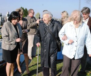 Niecodzienny Gość, Jan hr. Starzeński