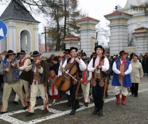 XXVII KONKURS GRY NA INSTRUMENTACH PASTERSKICH im. Kazimierza Uszyńskiego XXVII KONKURS GRY NA INSTRUMENTACH PASTERSKICH im. Kazimierza Uszyńskiego