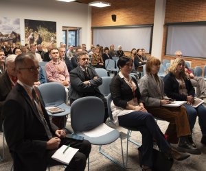 Glina w architekturze i budownictwie wiejskim Glina w architekturze i budownictwie wiejskim