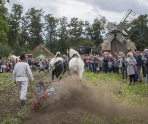 DZIAŁ ETNOGRAFICZNY DZIAŁ ETNOGRAFICZNY