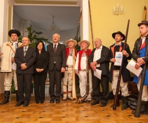 XXXIII Konkurs Gry na Instrumentach Pasterskich im. Kazimierza Uszyńskiego XXXIII Konkurs Gry na Instrumentach Pasterskich im. Kazimierza Uszyńskiego