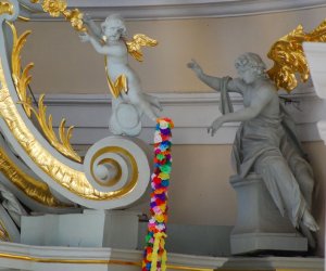 Prezentacja palm na Mszy Świetęj