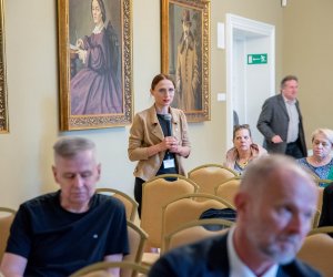 Relacja z konferencji ,,Granice i ludzie. Społeczne następstwa powojennych podziałów państwowych w Europie Centralnej i Wschodniej 1918-1939” Relacja z konferencji ,,Granice i ludzie. Społeczne następstwa powojennych podziałów państwowych w Europie Centralnej i Wschodniej 1918-1939”