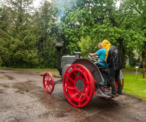 Kolejny unikatowy ciągnik w ciechanowieckim Muzeum