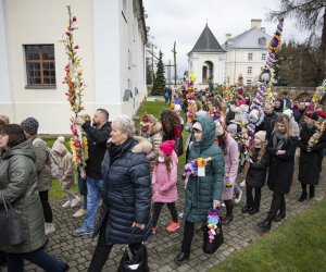 Niedziela Palmowa - Podsumowanie XXV Konkursu na Wykonanie Palmy WIelkanocnej - fotorelacja Niedziela Palmowa - Podsumowanie XXV Konkursu na Wykonanie Palmy WIelkanocnej - fotorelacja