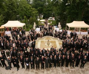 Złoty Krzyż Zasługi dla Dyrektora Muzeum Złoty Krzyż Zasługi dla Dyrektora Muzeum