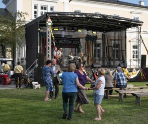 Noc Muzeów "Na ludowo" - 25 maja 2024 r. - fotorelacja Noc Muzeów "Na ludowo" - 25 maja 2024 r. - fotorelacja