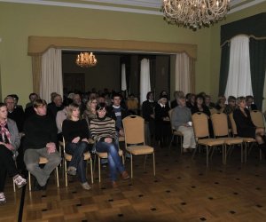 „WYSTAWY, WYSTAWY... NAJCIEKAWSZE EKSPOZYCJE Z OSTATNICH LAT W ZAMKU KRÓLEWSKIM W WARSZAWIE”