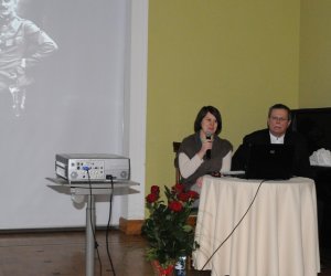 WYSTAWA CZASOWA PT. RODZINY KRESOWE I ICH SPUŚCIZNA WYSTAWA CZASOWA PT. RODZINY KRESOWE I ICH SPUŚCIZNA