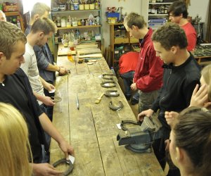 Nowe sprzęty wzbogaciły wyposażenie pracowni konserwatorskiej Nowe sprzęty wzbogaciły wyposażenie pracowni konserwatorskiej