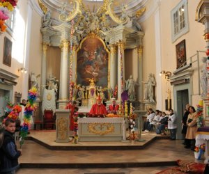 Niedziela Palmowa Rozstrzygnięcie XV Konkursu na Wykonanie Palmy Wielkanocnej Niedziela Palmowa Rozstrzygnięcie XV Konkursu na Wykonanie Palmy Wielkanocnej