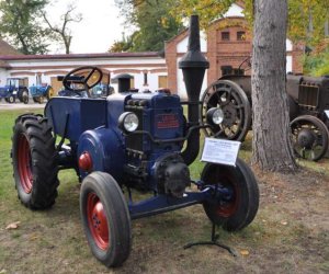 Największa kolekcja zabytkowych ciągników w Polsce Największa kolekcja zabytkowych ciągników w Polsce