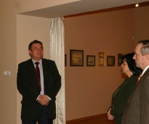 Otwarcie wystawy „Z pastelowego pamiętnika prof. Tomasza Motyla” Otwarcie wystawy „Z pastelowego pamiętnika prof. Tomasza Motyla”