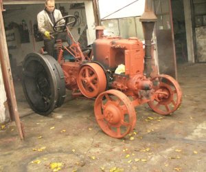 ciągnik LANZ HN 3 z 1936 r. ciągnik LANZ HN 3 z 1936 r.