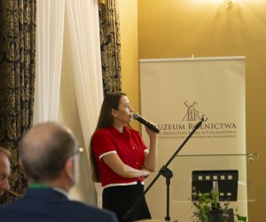 Konferencja "Wieś w Polsce i krajach sąsiednich 1944-1989. Społeczeństwo i gospodarka" - fotorelacja Konferencja "Wieś w Polsce i krajach sąsiednich 1944-1989. Społeczeństwo i gospodarka" - fotorelacja