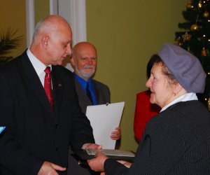 IV Konkurs na Najlepiej Zachowany Zabytek Wiejskiego Budownictwa Drewnianego w województwie podlaskim IV Konkurs na Najlepiej Zachowany Zabytek Wiejskiego Budownictwa Drewnianego w województwie podlaskim