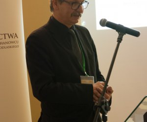 Konferencja "Wieś w Polsce i krajach sąsiednich 1944-1989. Społeczeństwo i gospodarka" - fotorelacja Konferencja "Wieś w Polsce i krajach sąsiednich 1944-1989. Społeczeństwo i gospodarka" - fotorelacja