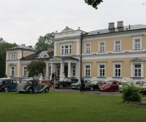 V Międzynarodowy Rajd Pogoni Pojazdów Zabytkowych V Międzynarodowy Rajd Pogoni Pojazdów Zabytkowych