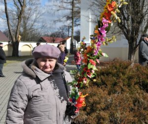 Niedziela Palmowa Rozstrzygnięcie XV Konkursu na Wykonanie Palmy Wielkanocnej Niedziela Palmowa Rozstrzygnięcie XV Konkursu na Wykonanie Palmy Wielkanocnej