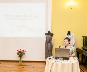 DOKĄD SIĘGAM PAMIĘCIĄ. MODA KOBIECA W LATACH 1890 - 1990" NOWA WYSTAWA CZASOWA JUŻ OTWARTA!