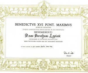 Medal Papieża dla Dyrektor Muzeum Medal Papieża dla Dyrektor Muzeum