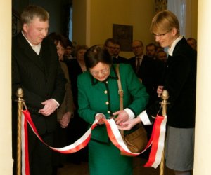 "Zagłada dworów w województwie białostockim po roku 1939" "Zagłada dworów w województwie białostockim po roku 1939"