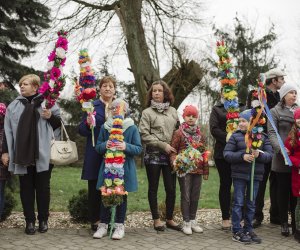 Podsumowanie XX Konkursu na Wykonanie Palmy Wielkanocnej oraz uroczystości Niedzieli Palmowej w Ciechanowcu Podsumowanie XX Konkursu na Wykonanie Palmy Wielkanocnej oraz uroczystości Niedzieli Palmowej w Ciechanowcu
