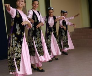 Międzynarodowy Festiwal Folkloru 10-11 sierpień 2007r. Międzynarodowy Festiwal Folkloru 10-11 sierpień 2007r.